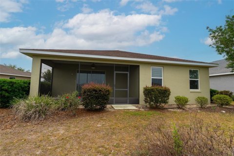 House in Ocala, Florida 2 bedrooms, 150.78 sq.m. № 2166936 - photo 3