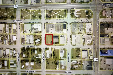 Commercial property in Okeechobee, Florida № 2184212 - photo 4