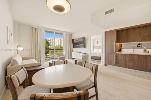 Copropriété à vendre à Miami, Floride: 1 chambre, 79.9 m2 № 2057022 - photo 24