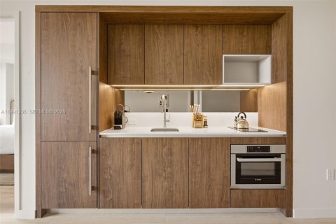 Copropriété à vendre à Miami, Floride: 1 chambre, 79.9 m2 № 2057022 - photo 3