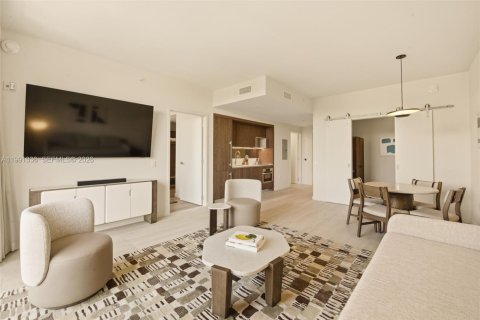 Copropriété à vendre à Miami, Floride: 1 chambre, 79.9 m2 № 2057022 - photo 1