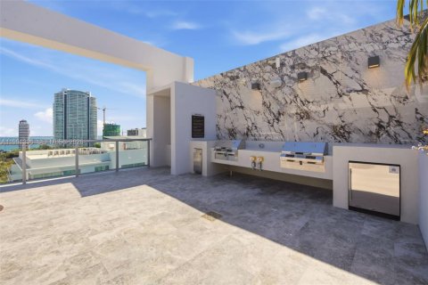 Copropriété à vendre à Miami, Floride: 1 chambre, 79.9 m2 № 2057022 - photo 12