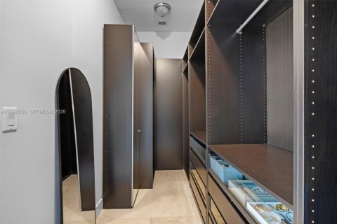 Купить таунхаус в Норт-Майами-Бич, Флорида 3 спальни, 209.22м2, № 2057175 - фото 29