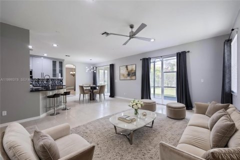 Купить виллу или дом в Уэстон, Флорида 5 спален, 292.08м2, № 2064131 - фото 14