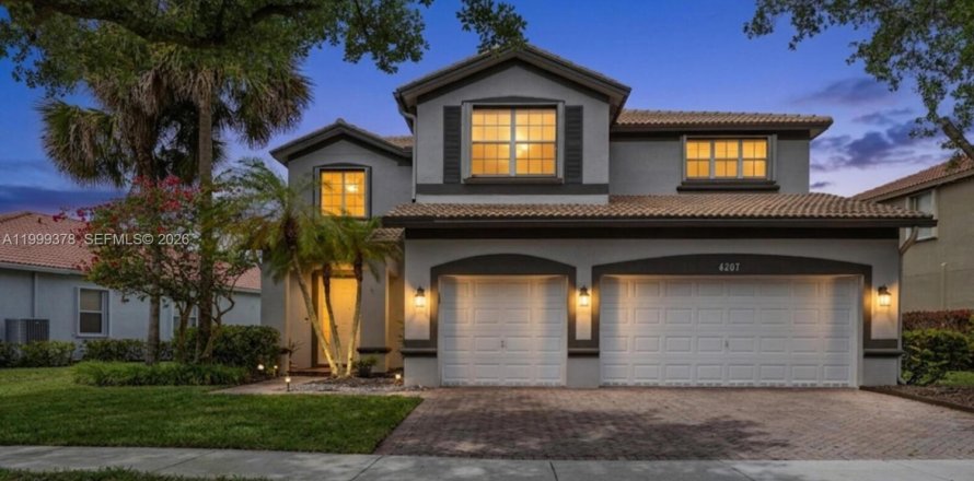 Дом в Уэстон, Флорида 5 спален, 292.08м2 № 2064131