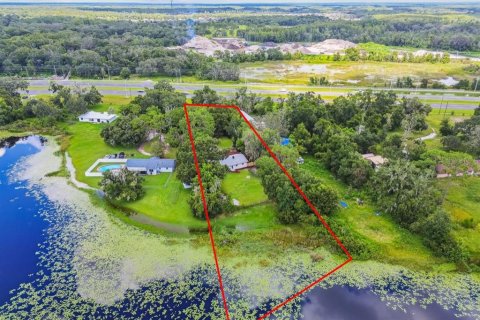 Villa ou maison à vendre à Land O' Lakes, Floride: 3 chambres, 120.22 m2 № 1899413 - photo 2
