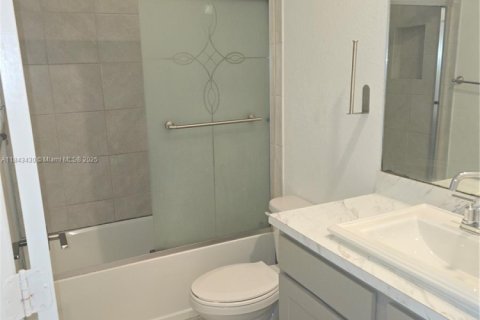 Touwnhouse à louer à Miami Gardens, Floride: 4 chambres, 141.58 m2 № 1940080 - photo 19