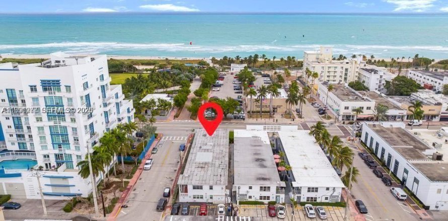 Студия в кондо в Майами-Бич, Флорида № 2057504