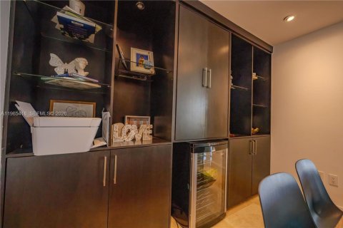 Снять в аренду кондоминиум в Майами, Флорида 2 спальни, 99.87м2, № 2081203 - фото 11