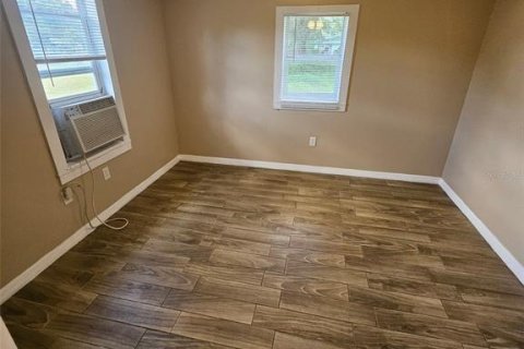 Casa en alquiler en Winter Haven, Florida, 3 dormitorios, 91.6 m2 № 1907912 - foto 3