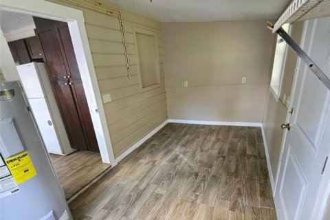 Casa en alquiler en Winter Haven, Florida, 3 dormitorios, 91.6 m2 № 1907912 - foto 11