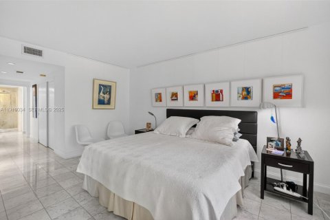 Condominio en venta en Key Biscayne, Florida, 2 dormitorios, 148.64 m2 № 2055385 - foto 23