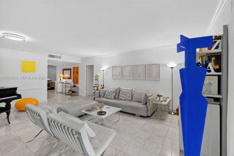 Condominio en venta en Key Biscayne, Florida, 2 dormitorios, 148.64 m2 № 2055385 - foto 19