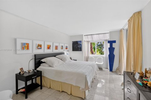 Condominio en venta en Key Biscayne, Florida, 2 dormitorios, 148.64 m2 № 2055385 - foto 21