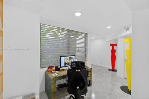 Condominio en venta en Key Biscayne, Florida, 2 dormitorios, 148.64 m2 № 2055385 - foto 4