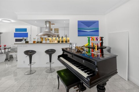 Condominio en venta en Key Biscayne, Florida, 2 dormitorios, 148.64 m2 № 2055385 - foto 10