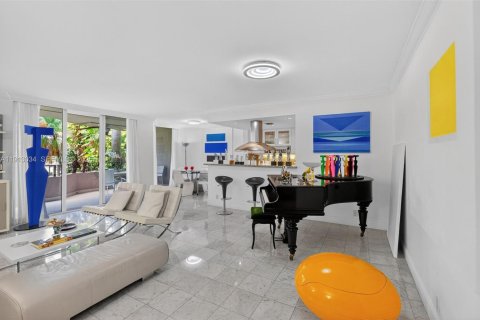 Condominio en venta en Key Biscayne, Florida, 2 dormitorios, 148.64 m2 № 2055385 - foto 8
