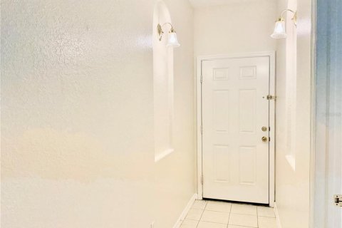 Copropriété à louer à Bradenton, Floride: 2 chambres, 113.9 m2 № 2123240 - photo 3