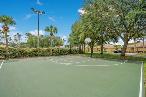 Condo in Poinciana, Florida, 2 bedrooms  № 1909213 - photo 26