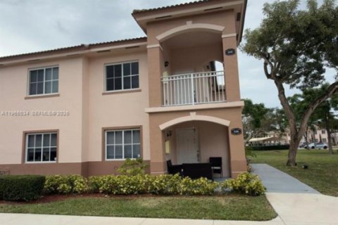 Condo in Homestead, Florida, 3 bedrooms  № 2026366 - photo 2