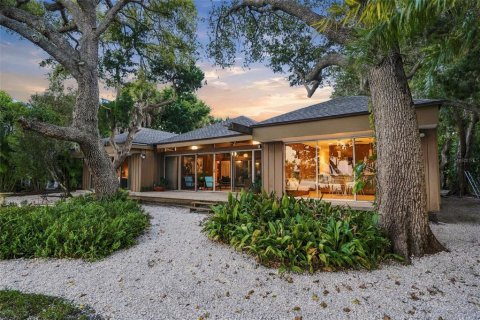 Villa ou maison à vendre à Sarasota, Floride: 5 chambres, 183.95 m2 № 2437169 - photo 24