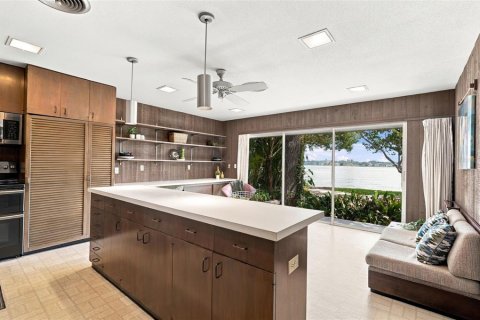 Villa ou maison à vendre à Sarasota, Floride: 5 chambres, 183.95 m2 № 2437169 - photo 14