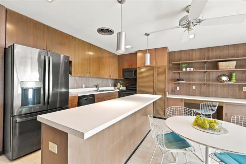 Villa ou maison à vendre à Sarasota, Floride: 5 chambres, 183.95 m2 № 2437169 - photo 15