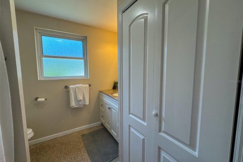 Casa en venta en Melrose, Florida, 4 dormitorios, 216.09 m2 № 1717452 - foto 16