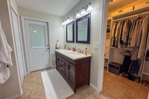 Casa en venta en Melrose, Florida, 4 dormitorios, 216.09 m2 № 1717452 - foto 12