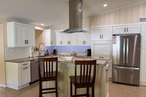 Casa en venta en Melrose, Florida, 4 dormitorios, 216.09 m2 № 1717452 - foto 5