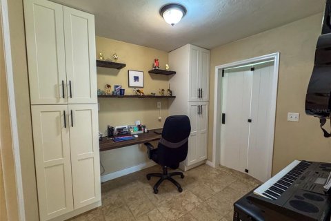 Casa en venta en Melrose, Florida, 4 dormitorios, 216.09 m2 № 1717452 - foto 19