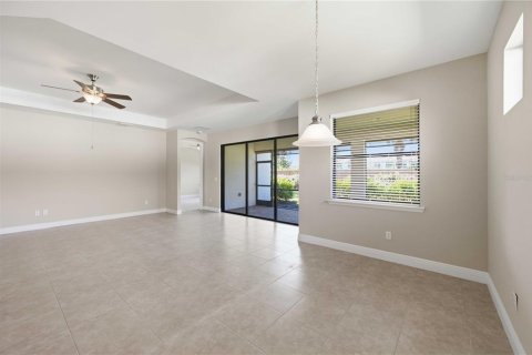 House in Laurel, Florida 3 bedrooms, 184.88 sq.m. № 2151827 - photo 23