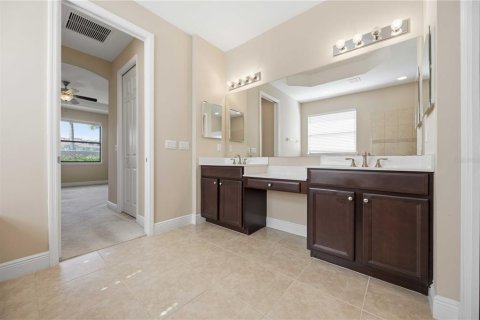 House in Laurel, Florida 3 bedrooms, 184.88 sq.m. № 2151827 - photo 27