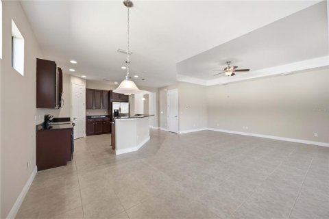 House in Laurel, Florida 3 bedrooms, 184.88 sq.m. № 2151827 - photo 24
