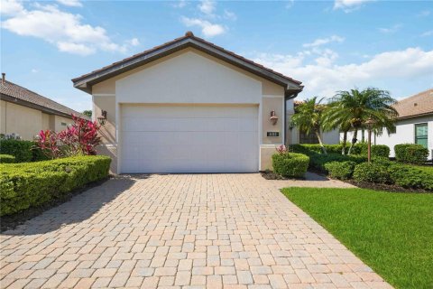 House in Laurel, Florida 3 bedrooms, 184.88 sq.m. № 2151827 - photo 2