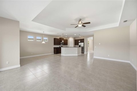 House in Laurel, Florida 3 bedrooms, 184.88 sq.m. № 2151827 - photo 15