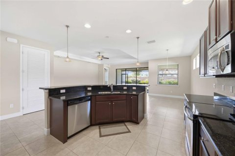 House in Laurel, Florida 3 bedrooms, 184.88 sq.m. № 2151827 - photo 21