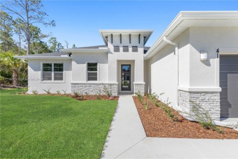 House in Palm Bay, Florida 3 bedrooms, 184.23 sq.m. № 1468754 - photo 3