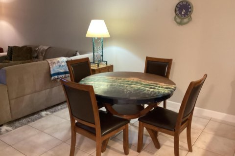 Copropriété à vendre à Hutchinson Island South, Floride: 2 chambres, 100.15 m2 № 2402146 - photo 25