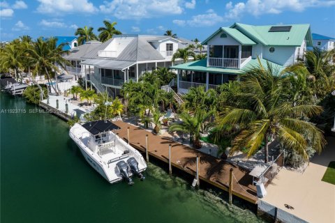 Casa en venta en Big Pine Key, Florida, 3 dormitorios, 169.08 m2 № 1981987 - foto 19
