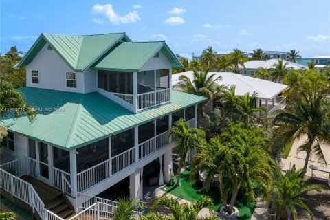 Casa en venta en Big Pine Key, Florida, 3 dormitorios, 169.08 m2 № 1981987 - foto 21