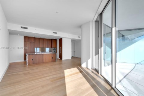 Купить кондоминиум в Майами, Флорида 3 спальни, 180.79м2, № 2243979 - фото 14