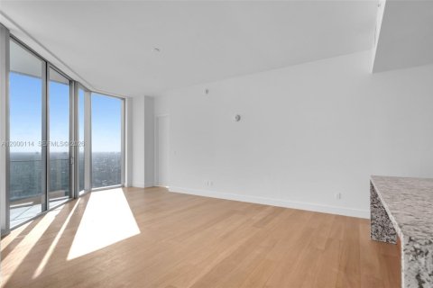 Купить кондоминиум в Майами, Флорида 3 спальни, 180.79м2, № 2243979 - фото 13