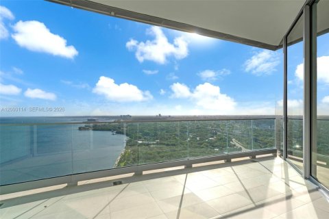 Купить кондоминиум в Майами, Флорида 3 спальни, 180.79м2, № 2243979 - фото 12