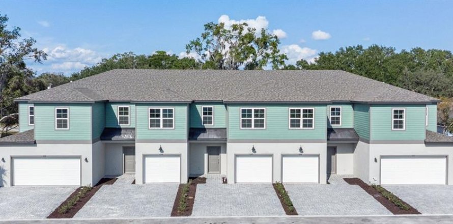 Townhouse in Eustis, Florida 3 bedrooms, 152.82 sq.m. № 2101846
