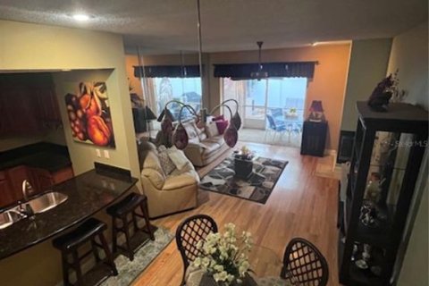 Townhouse in Clearwater, Florida 3 bedrooms, 134.71 sq.m. № 2119622 - photo 14
