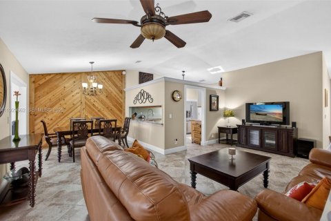 Купить виллу или дом в Юпитер, Флорида 3 спальни, 146.69м2, № 1991011 - фото 6