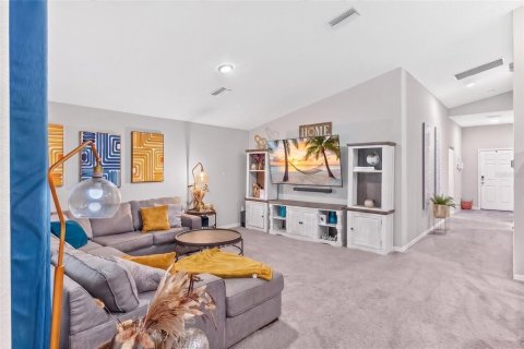Casa en venta en Lakeland, Florida, 4 dormitorios, 171.68 m2 № 2377501 - foto 16
