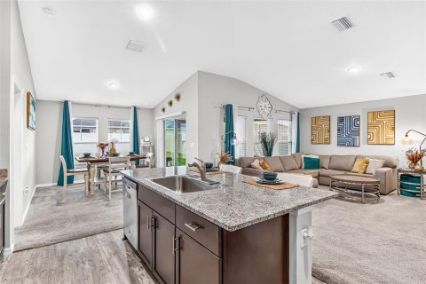 Casa en venta en Lakeland, Florida, 4 dormitorios, 171.68 m2 № 2377501 - foto 25
