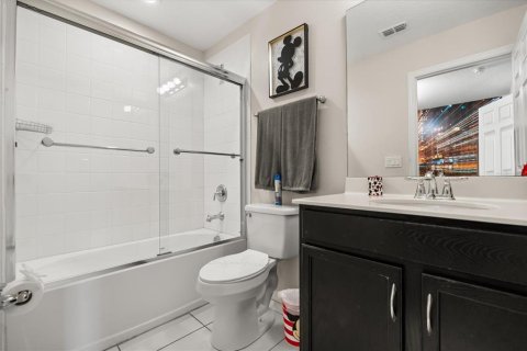 Touwnhouse à vendre à Kissimmee, Floride: 5 chambres, 213.12 m2 № 1796710 - photo 17
